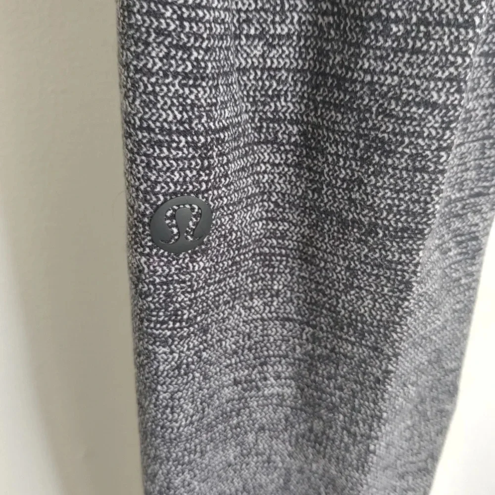 Lululemon Still Mind Tight *33